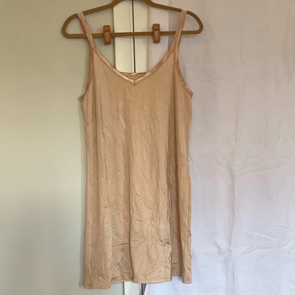 Vanity Fair Nude Slip